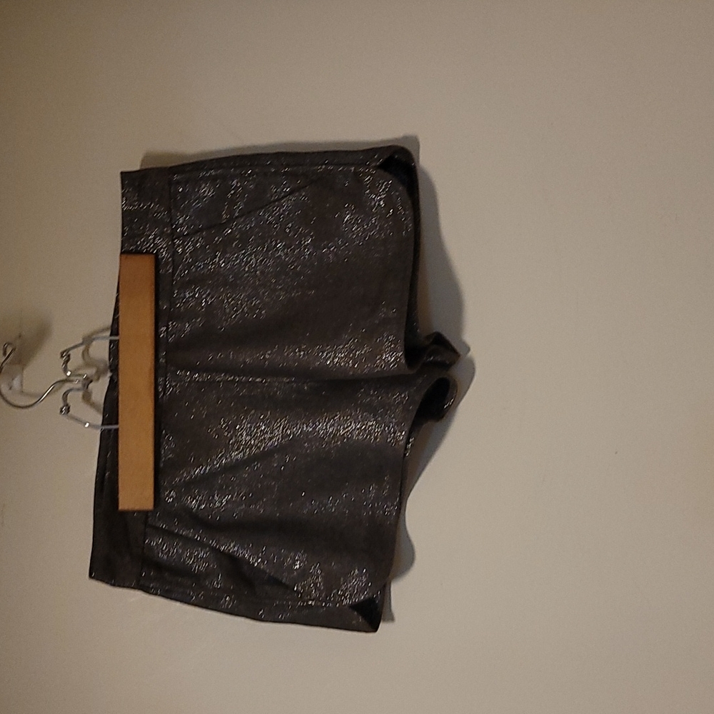 Extra Shorts